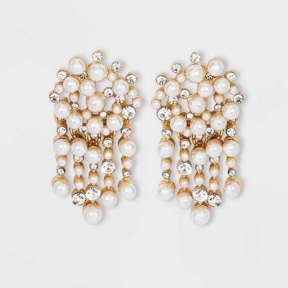 BaubleBar Jewelry - SUGARFIX by BaubleBar Pearl and Crystal Drop
Fringe Tassel Chandelier Earrings